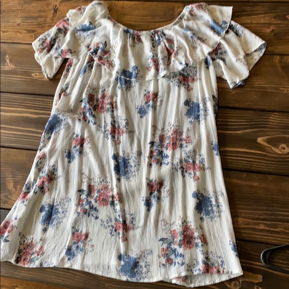 Love In Floral Dress Size Small